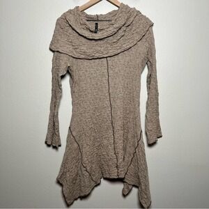IC Connie K‎ Women Top Medium Brown Cowl Neck Popcorn Hankerchief Lagenlook